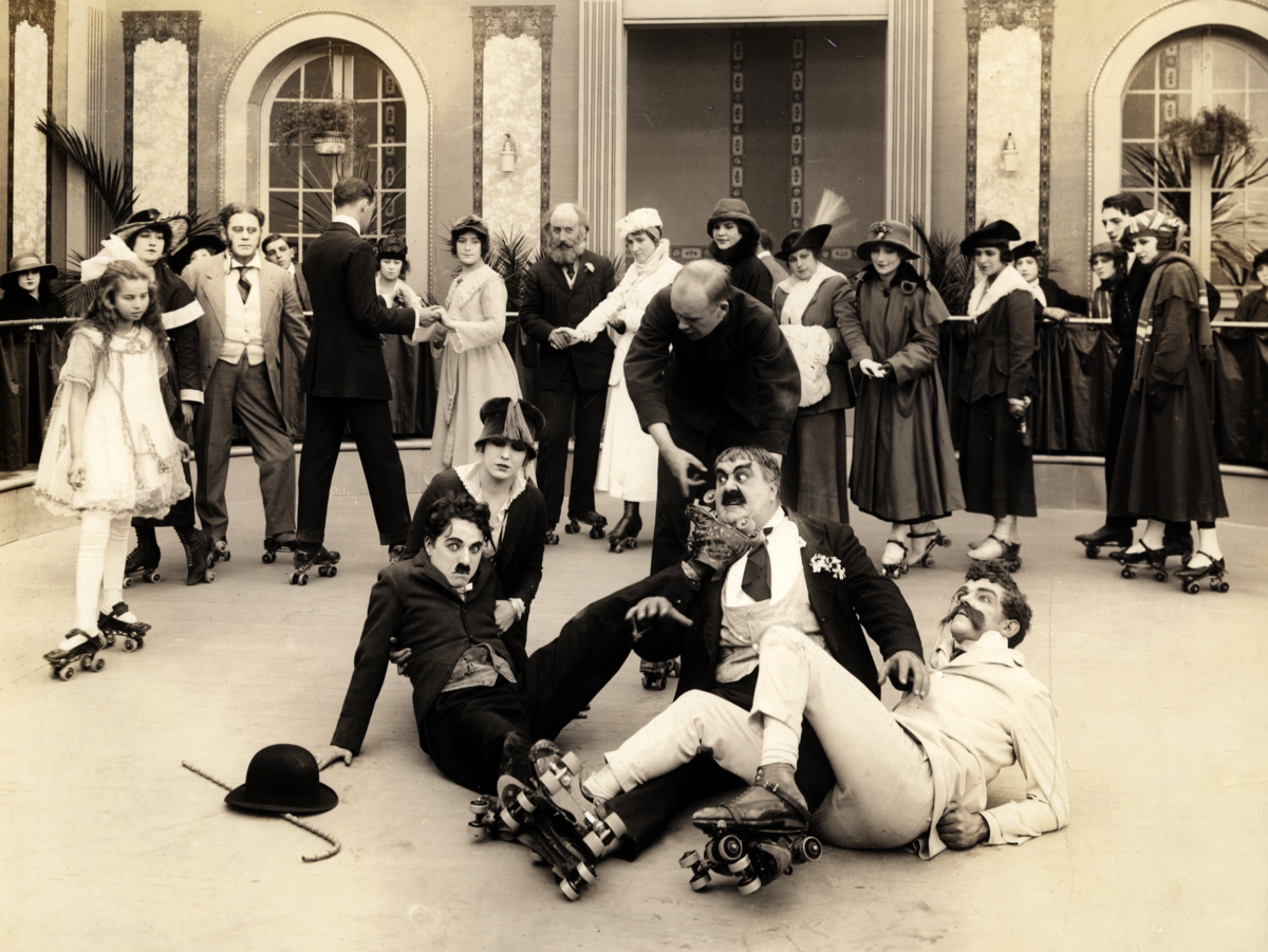 Kadr: Charlie strażakiem