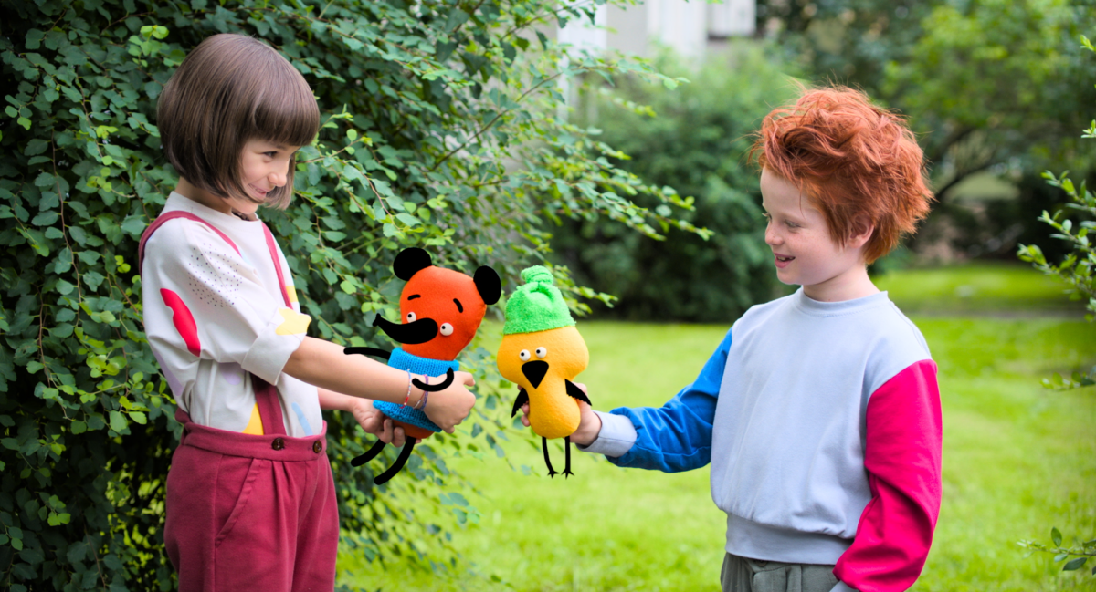 Kadr: Piaskowa babka