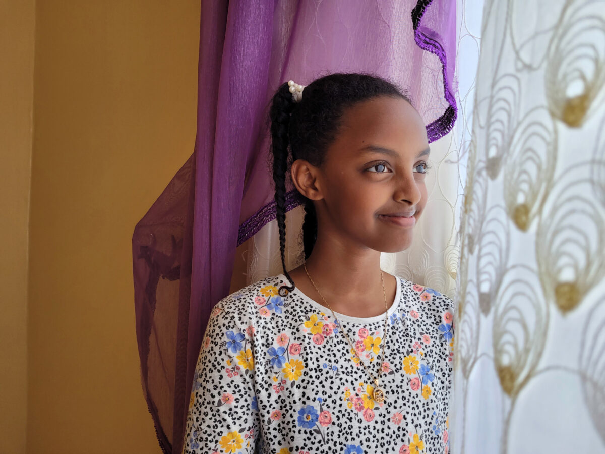 Kadr: Dwa domy Jasmin