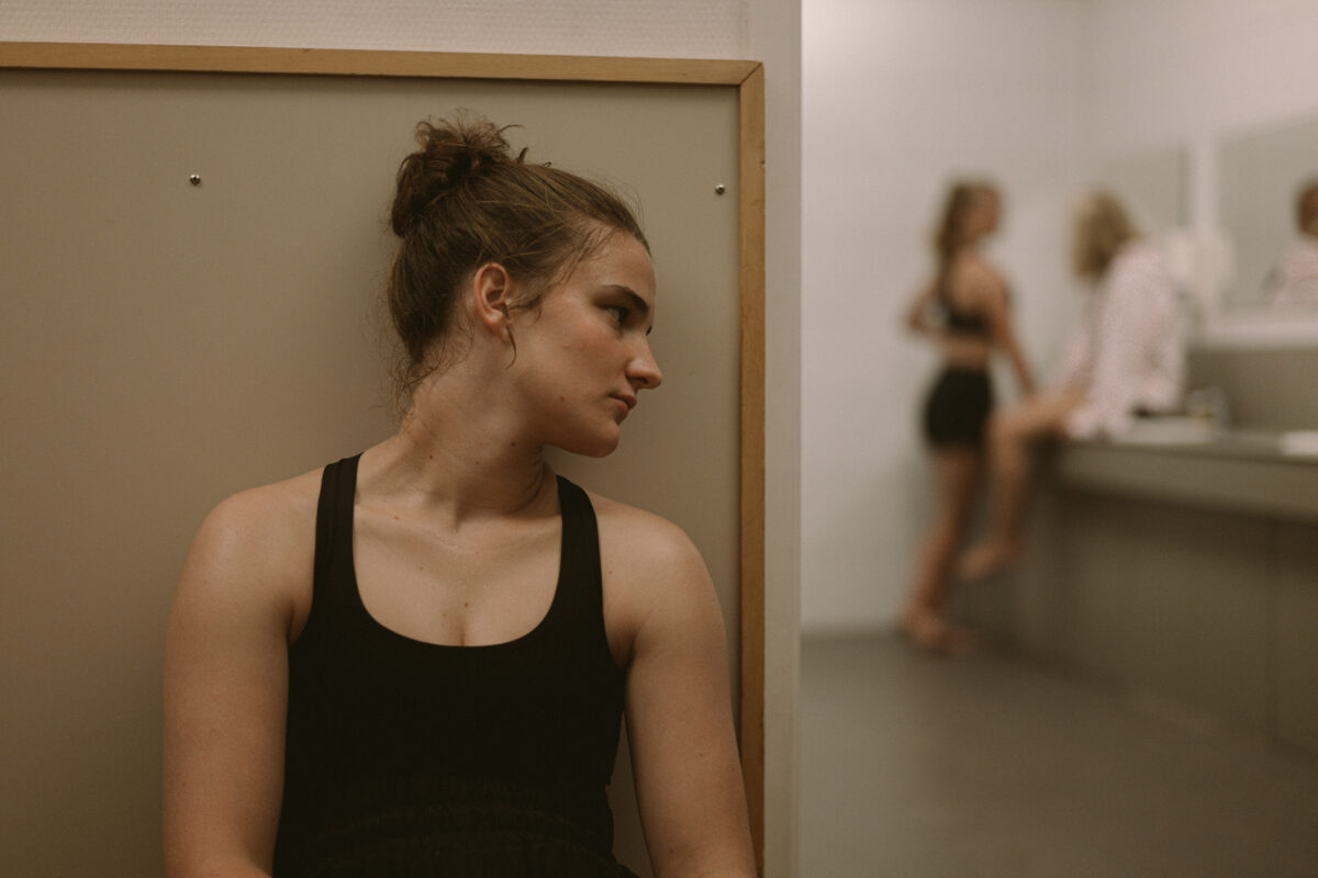 Still: Julie Keeps Quiet